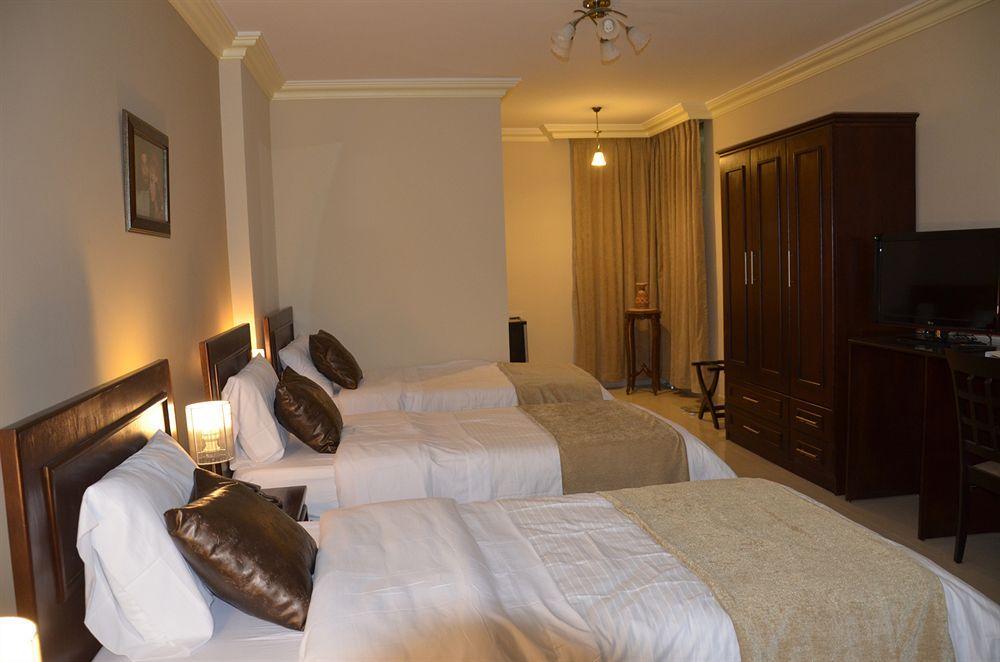 Hotel Saint John 3*