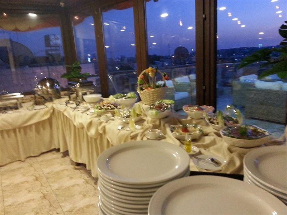 Hotel Saint John 3*